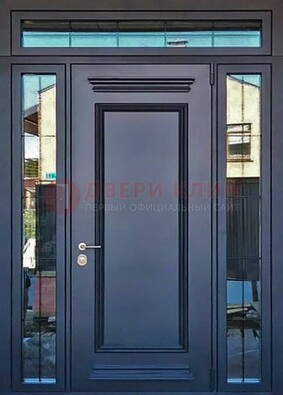 Черная металлическая дверь с фрамугой и филенкой ДФГ-19 в Троицке