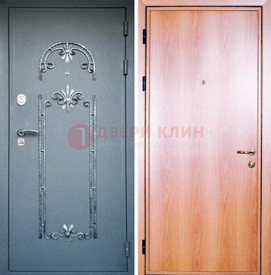 Железная дверь с ковкой ламинат внутри ДК-11 в квартиру в Троицке