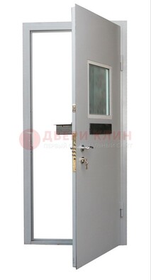 Белая металлическая дверь в кассу ДКС-1 в Троицке