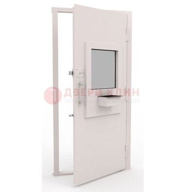 Белая металлическая дверь в кассу с нитроэмалью ДКС-4 в Реутове