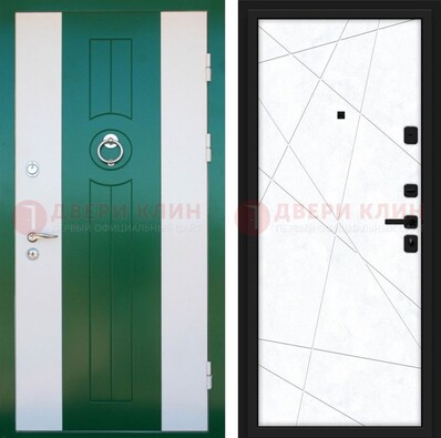Зеленая железная дверь с панелями МДФ ДМ-369 в Троицке