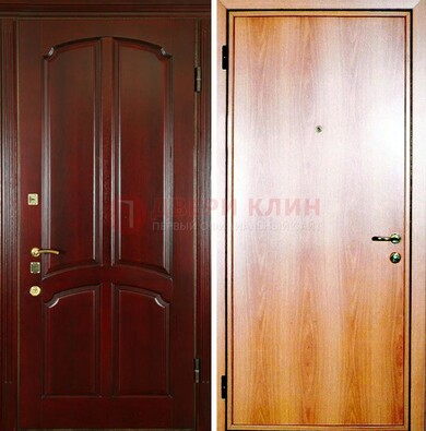 Темная железная дверь с массивом дуба ДМД-13 в Троицке