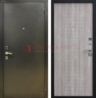 Железная темная дверь с порошковым покрытием и филенчатой МДФ ДП-297 в Троицке