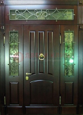 Стальная парадная дверь со стеклом и ковкой ДПР-18 для деревянного дома в Троицке
