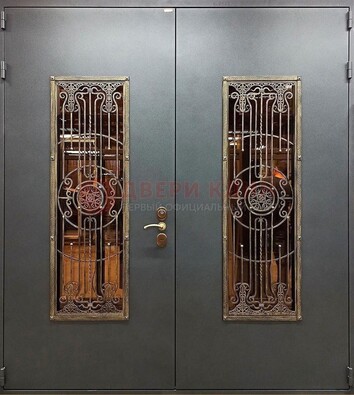 Входная металлическая парадная дверь со стеклом и ковкой ДПР-81 в Троицке