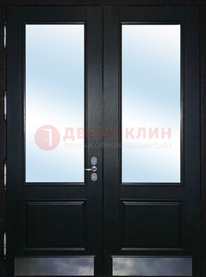 Черная двухстворчатая металлическая дверь со стеклом ДС-25 в Троицке