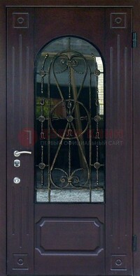Стальная дверь со стеклом и ковкой ДСК-80 в загородный дом в Троицке